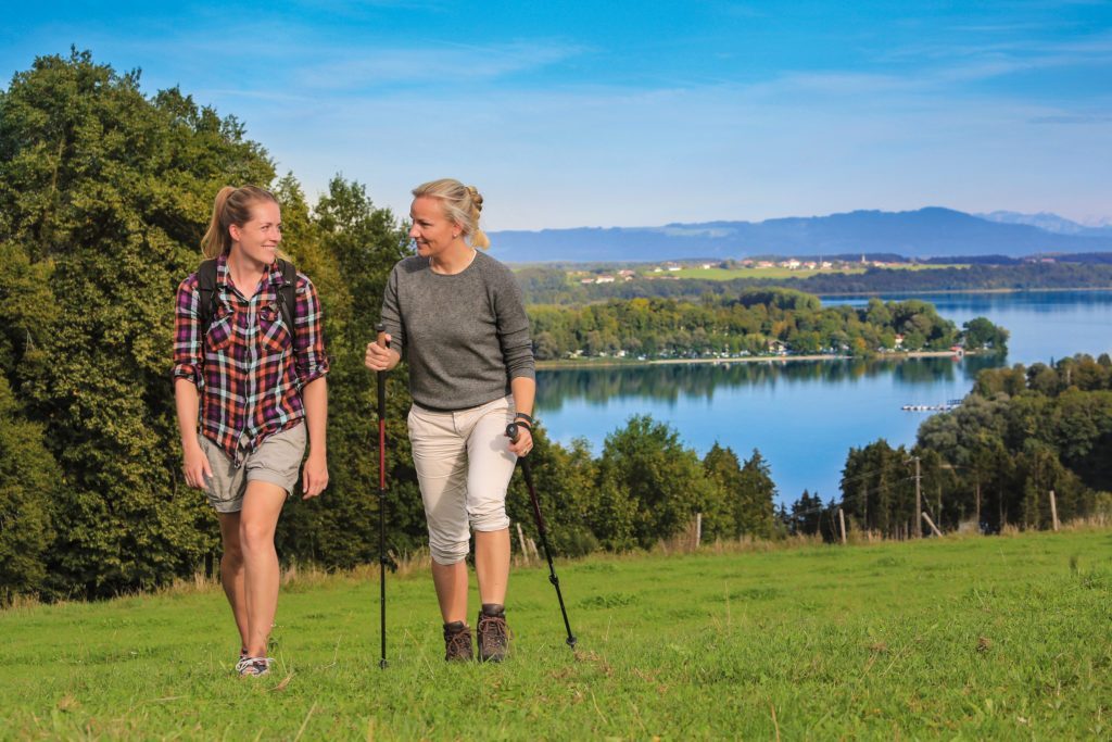 Strand-Camping-Waging-Wandern-und-Bergsteigen-Seeblick