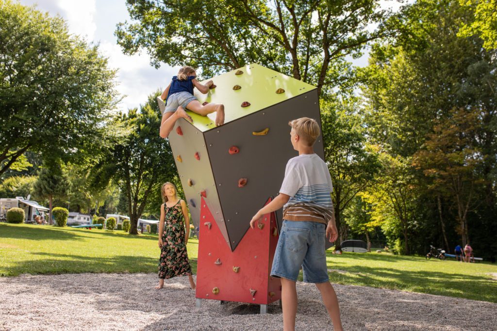 Strand-Camping-Waging-Badepark-Spielplatz