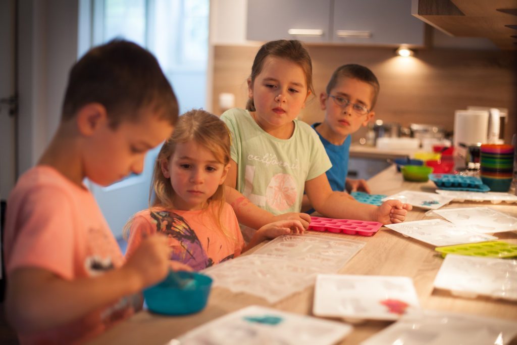 Strand-Camping-Waging-Kinderprogramm