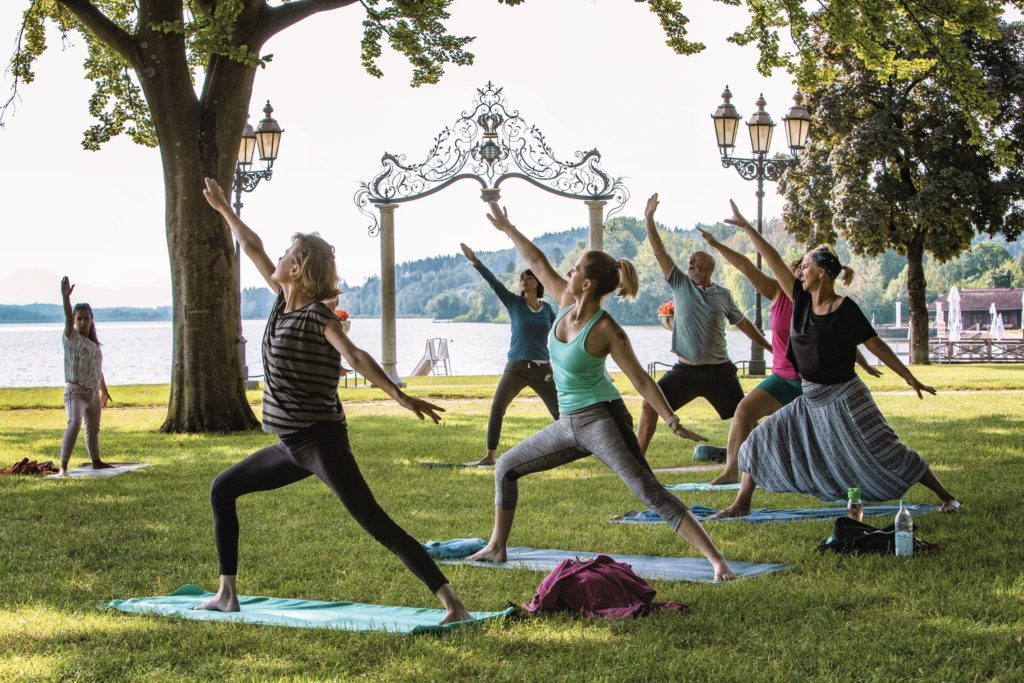 Strand-Camping-Waginger-See-Yoga-Fitness-und-Sport