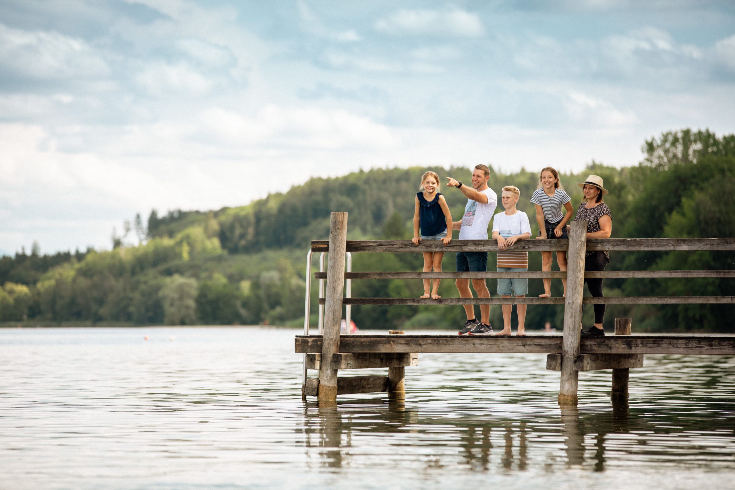 Strand-Camping-Waging-Steg-Familie